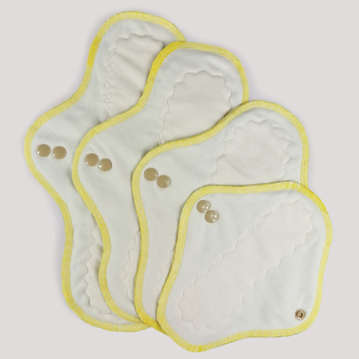 Protection périodique - Taupe fil jaune Ma boutique